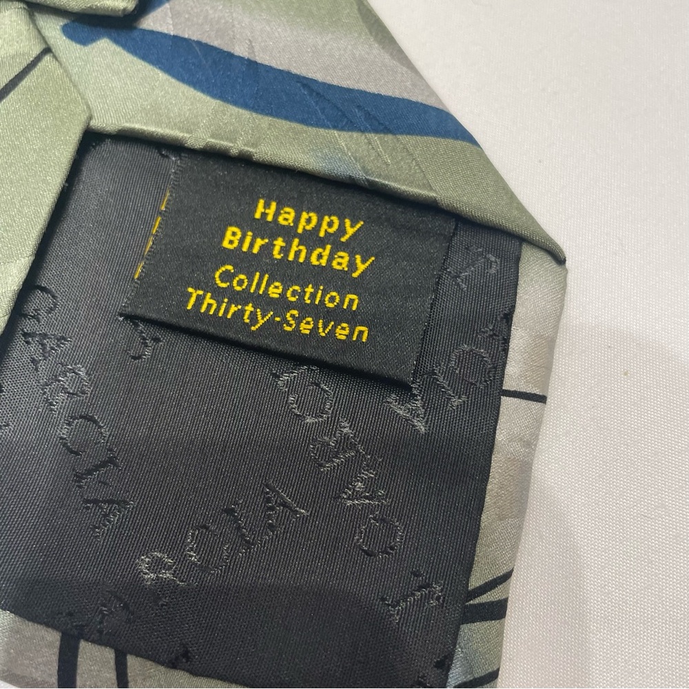 Jerry Garcia “Happy Birthday” Tie – Collection Thirty-Seven 37 Abstract Art Mens - Picture 7 of 7